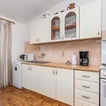 Pet Friendly In Rab With Wifi Apartmán Rab Town