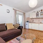 Pet Friendly In Rab With Wifi