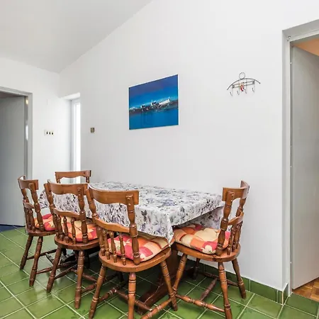 Pet Friendly In Rab With Wifi Apartment Rab Town