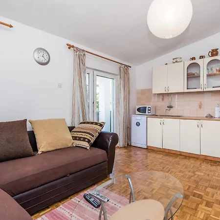 Stunning In Rab With Wifi