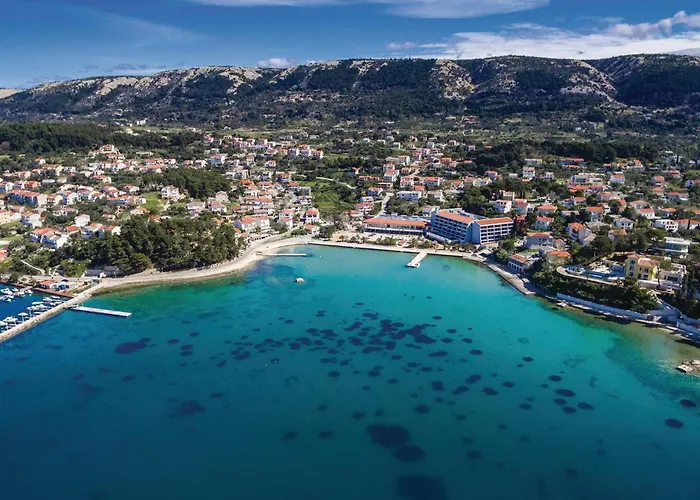 Stunning In Rab With Wifi Apartament Rab Town